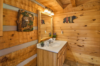 Lake House Romantic 1 bedroom with bonus kids sleeping loft - 2 baths, , on  in Tennessee - Lakehouse Vacation Rental - Lake Home for rent on LakeHouseVacations.com