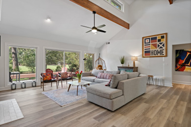 Lake House 50 Off Shore 3 Bedrooms, Sleeps 8, , on  in South Carolina - Lakehouse Vacation Rental - Lake Home for rent on LakeHouseVacations.com