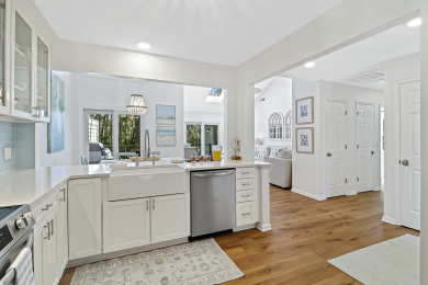 Lake House Coastal Elegance Meets Island in this 2 bedroom villa w a lagoon view, , on  in South Carolina - Lakehouse Vacation Rental - Lake Home for rent on LakeHouseVacations.com