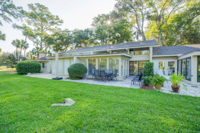 Lake House 53 Woodbine Beautifully Updated 3 Br Villa Golf Views Free Bikes, , on  in South Carolina - Lakehouse Vacation Rental - Lake Home for rent on LakeHouseVacations.com