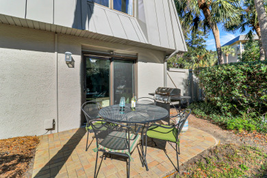Lake House Relaxing Oceanfront Escape w 2 Bedrooms & Fenced-in Backyard , , on  in South Carolina - Lakehouse Vacation Rental - Lake Home for rent on LakeHouseVacations.com