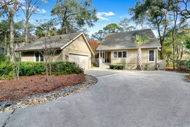 Lake House Luxurious Lagoon-Front Retreat in Palmetto Dunes, , on  in South Carolina - Lakehouse Vacation Rental - Lake Home for rent on LakeHouseVacations.com