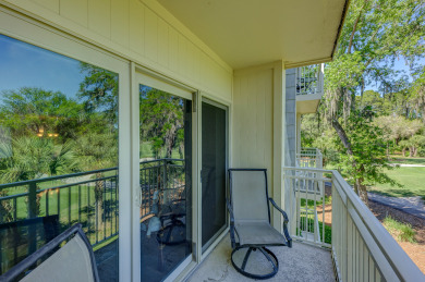 Lake House 525 Plantation Club Stylish Villa, 2 Bedrooms, Sleeps 6, Free Bikes, Pool, , on  in South Carolina - Lakehouse Vacation Rental - Lake Home for rent on LakeHouseVacations.com