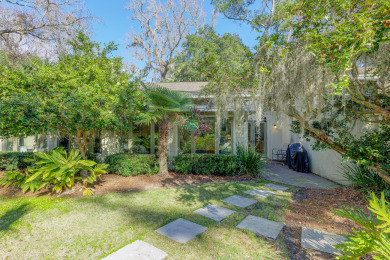 Lake House 8 Lighthouse Road Charming Villa Walk to Beach, Pool, Free Bikes, , on  in South Carolina - Lakehouse Vacation Rental - Lake Home for rent on LakeHouseVacations.com