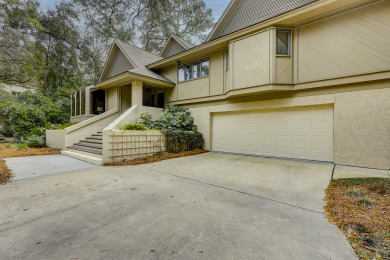 Lake House 22 Planters Wood - Available RBC Heritage - Short Walk to the Course!, , on  in South Carolina - Lakehouse Vacation Rental - Lake Home for rent on LakeHouseVacations.com
