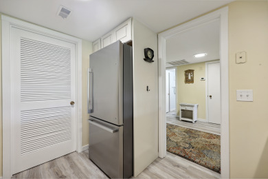 Lake House 2-bedroom Golf View Villa located in Sea Pines, , on  in South Carolina - Lakehouse Vacation Rental - Lake Home for rent on LakeHouseVacations.com