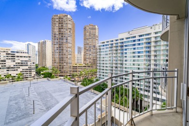 Lake House Chic Waikiki condo! Full kitchen, citymountain views, Wi-Fi, close to beach!, , on  in Hawaii - Lakehouse Vacation Rental - Lake Home for rent on LakeHouseVacations.com