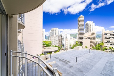 Lake House Chic Waikiki condo! Full kitchen, citymountain views, Wi-Fi, close to beach!, , on  in Hawaii - Lakehouse Vacation Rental - Lake Home for rent on LakeHouseVacations.com