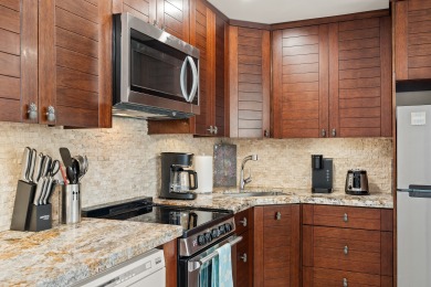 Lake House Gorgeously Renovated Suite 2 Blocks from Beach in Heart of Waikiki! Parking!, , on  in Hawaii - Lakehouse Vacation Rental - Lake Home for rent on LakeHouseVacations.com
