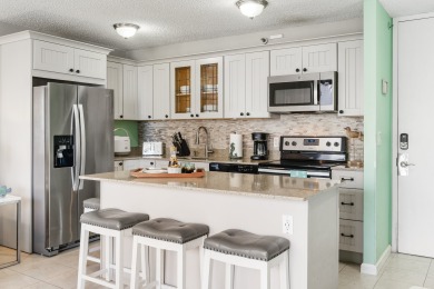 Lake House Ocean view Waikiki suite! Free parking, full kitchen, pool, close to beach!, , on  in Hawaii - Lakehouse Vacation Rental - Lake Home for rent on LakeHouseVacations.com