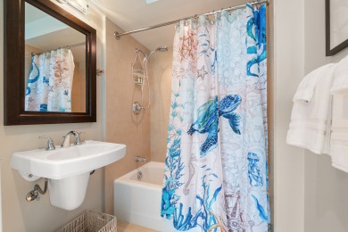 Lake House Luxury suite overlooking Waikiki skyline with Ocean View, FREE Parking!, , on  in Hawaii - Lakehouse Vacation Rental - Lake Home for rent on LakeHouseVacations.com
