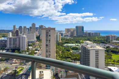 Lake House Luxury suite overlooking Waikiki skyline with Ocean View, FREE Parking!, , on  in Hawaii - Lakehouse Vacation Rental - Lake Home for rent on LakeHouseVacations.com