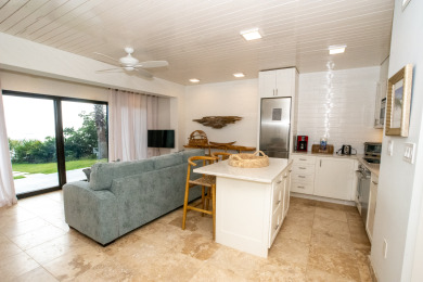 Lake House Complete upgrade Gulf Front luxury 1 bedroom 1 bath sleeps four, , on  in Florida - Lakehouse Vacation Rental - Lake Home for rent on LakeHouseVacations.com