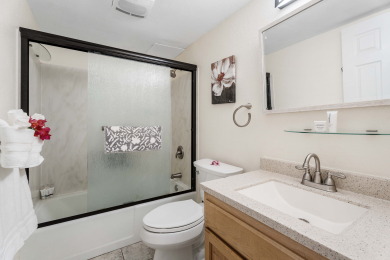 Lake House Kona Reef B-15 Direct Beachfront, PoolHot Tub, Air Conditioning, Elevators, , on  in Hawaii - Lakehouse Vacation Rental - Lake Home for rent on LakeHouseVacations.com