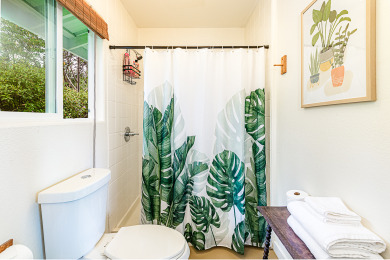 Lake House Jungle Bungalow - A lovely space to stay for island fun!, , on  in Hawaii - Lakehouse Vacation Rental - Lake Home for rent on LakeHouseVacations.com