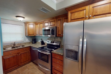 Lake House Updated 2nd Floor Unit by Pool - Only Steps to the Beach - Free WFii, , on  in Florida - Lakehouse Vacation Rental - Lake Home for rent on LakeHouseVacations.com
