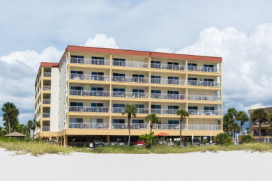 Lake House Direct Beach Front 2b 2b Madeira Norte, , on  in Florida - Lakehouse Vacation Rental - Lake Home for rent on LakeHouseVacations.com