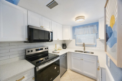 Lake House Updated Ground Floor Unit - Steps to Pool & Beach, , on  in Florida - Lakehouse Vacation Rental - Lake Home for rent on LakeHouseVacations.com