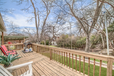 Lake House Walk to the Comal, Schitterbahn and downtown New Braunfels! Dog friendly., , on  in Texas - Lakehouse Vacation Rental - Lake Home for rent on LakeHouseVacations.com
