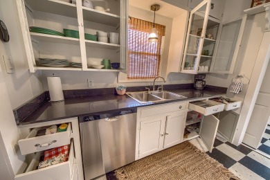 Lake House Walk to the Comal, Schitterbahn and downtown New Braunfels! Dog friendly., , on  in Texas - Lakehouse Vacation Rental - Lake Home for rent on LakeHouseVacations.com