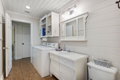 Lake House Charming secluded retreat on 1 acre with a private pool!, , on  in Texas - Lakehouse Vacation Rental - Lake Home for rent on LakeHouseVacations.com