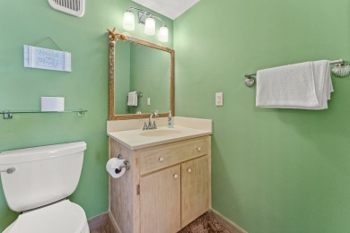 Lake House Snazzy beachfront townhouse! Steps to the beach! , , on  in Florida - Lakehouse Vacation Rental - Lake Home for rent on LakeHouseVacations.com