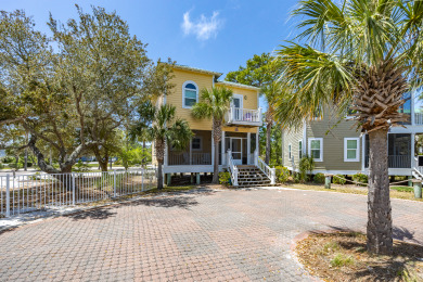 Lake House New To PKRM's Rental Portfolio! 2 BR 2.5 BA Has Charm Of A Coastal Cottage! , , on  in Florida - Lakehouse Vacation Rental - Lake Home for rent on LakeHouseVacations.com