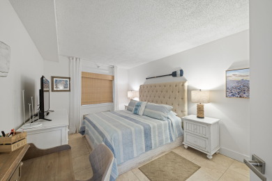 Lake House New Listing! New Owners! Gulf-Front Gem Is A Perfect Vacay Hideaway!! , , on  in Florida - Lakehouse Vacation Rental - Lake Home for rent on LakeHouseVacations.com
