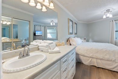 Lake House New Listing At Popular Perdido Sun! Idyllic Gulf-Front Getaway Sleeps 4!, , on  in Florida - Lakehouse Vacation Rental - Lake Home for rent on LakeHouseVacations.com