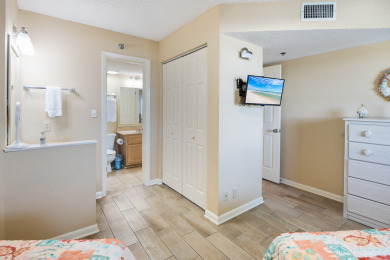 Lake House New! Introducing Sun Day Best! Gulf Front Condo Is Fun Any Day Of The Week! , , on  in Florida - Lakehouse Vacation Rental - Lake Home for rent on LakeHouseVacations.com