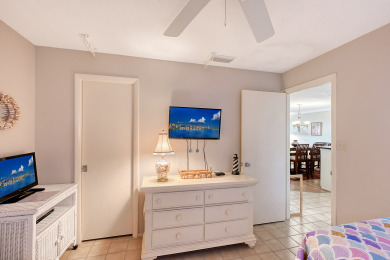 Lake House Siesta Key Beach Sleeps 10 4 Bed 3.5 Bath with Gulf Views Steps Beach , , on  in Florida - Lakehouse Vacation Rental - Lake Home for rent on LakeHouseVacations.com