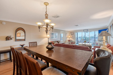 Lake House Siesta Key Beach Sleeps 10 4 Bed 3.5 Bath with Gulf Views Steps Beach , , on  in Florida - Lakehouse Vacation Rental - Lake Home for rent on LakeHouseVacations.com