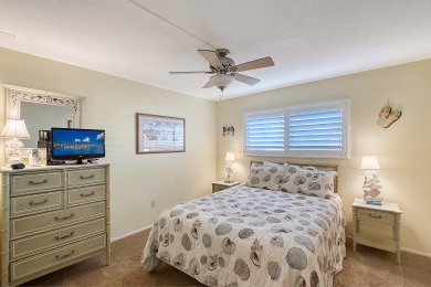 Lake House Siesta Key Beach Sleeps 10 4 Bed 3.5 Bath with Gulf Views Steps Beach , , on  in Florida - Lakehouse Vacation Rental - Lake Home for rent on LakeHouseVacations.com