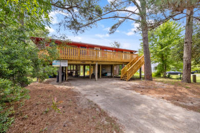 Lake House Cozy Beach House - Just a 5-Minute Stroll to the Sandy Shore, , on  in Virginia - Lakehouse Vacation Rental - Lake Home for rent on LakeHouseVacations.com