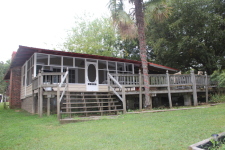 Lake House Margueriteville, , on Kerr Lake / Buggs Island in Virginia - Lakehouse Vacation Rental - Lake Home for rent on LakeHouseVacations.com