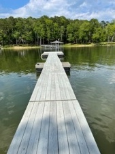 Lake House Copacabana, , on Kerr Lake / Buggs Island in Virginia - Lakehouse Vacation Rental - Lake Home for rent on LakeHouseVacations.com