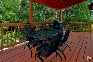 Lake House Gatlinburg Cabin, Fantistic mountain views, pooltable, air hockey, near Golf, , on  in Tennessee - Lakehouse Vacation Rental - Lake Home for rent on LakeHouseVacations.com