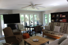 Lakehouse Vacation Rental - Lake Homes for rent on LakeHouseVacations.com, Lake property, Lake House Lake House Oak Rest At Water's Edge, Sun Room - Lake View
Additional Sleeping
Futon & Twin sofa bed, on Kerr Lake / Buggs Island in Virginia - Lakehouse Vacation Rental - Lake Home for rent on LakeHouseVacations.com