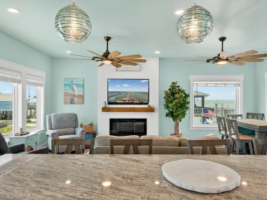 Lake House 3BR Bay Front Retreat w Pool, Lighted Fishing Pier, Kayaks & Pet-Friendly!, , on  in Texas - Lakehouse Vacation Rental - Lake Home for rent on LakeHouseVacations.com