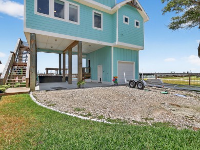 Lake House 3BR Bay Front Retreat w Pool, Lighted Fishing Pier, Kayaks & Pet-Friendly!, , on  in Texas - Lakehouse Vacation Rental - Lake Home for rent on LakeHouseVacations.com