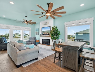 Lake House 3BR Bay Front Retreat w Pool, Lighted Fishing Pier, Kayaks & Pet-Friendly!, , on  in Texas - Lakehouse Vacation Rental - Lake Home for rent on LakeHouseVacations.com