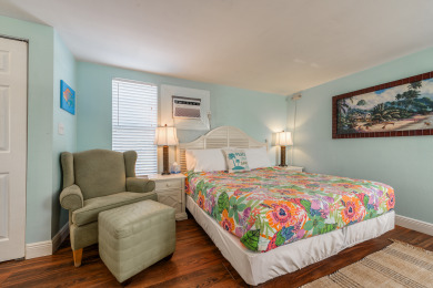 Lake House Spacious Studio-King Bed-Beach, , on  in Florida - Lakehouse Vacation Rental - Lake Home for rent on LakeHouseVacations.com