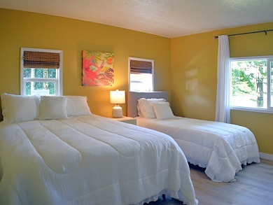 Lake House SUMMERFALL LOW RATES Popa a Palms, 2 Blocks from the Ocean, , on  in Hawaii - Lakehouse Vacation Rental - Lake Home for rent on LakeHouseVacations.com