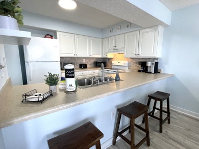 Lake House Splash into summer at Jubilee Landing-boat friendly-pool-Orange Beach, , on  in Alabama - Lakehouse Vacation Rental - Lake Home for rent on LakeHouseVacations.com