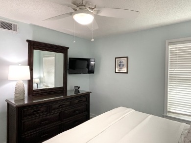 Lake House Splash into summer at Jubilee Landing-boat friendly-pool-Orange Beach, , on  in Alabama - Lakehouse Vacation Rental - Lake Home for rent on LakeHouseVacations.com