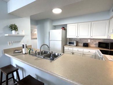 Lake House Splash into summer at Jubilee Landing-boat friendly-pool-Orange Beach, , on  in Alabama - Lakehouse Vacation Rental - Lake Home for rent on LakeHouseVacations.com