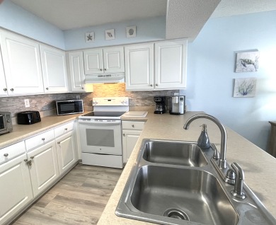 Lake House Splash into summer at Jubilee Landing-boat friendly-pool-Orange Beach, , on  in Alabama - Lakehouse Vacation Rental - Lake Home for rent on LakeHouseVacations.com