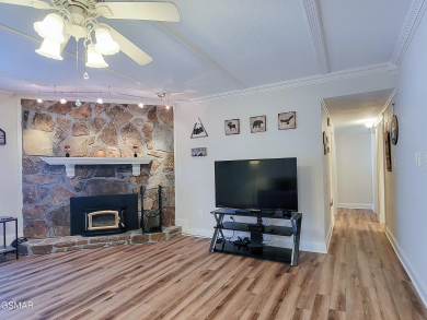 Lake House Luxury 3 Bedroom Condo near Ober Mountain Ski Resort!, , on  in Tennessee - Lakehouse Vacation Rental - Lake Home for rent on LakeHouseVacations.com