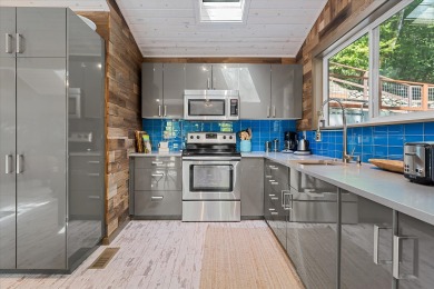 Lake House Sydney's Retreat Stylish & Captivating Treetop Paradise! HtTbPupWiFi, , on  in California - Lakehouse Vacation Rental - Lake Home for rent on LakeHouseVacations.com