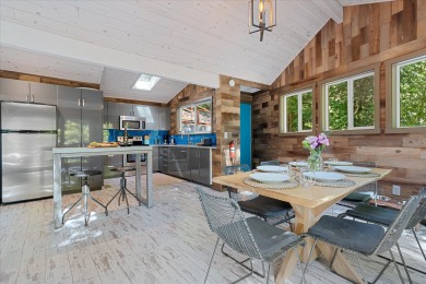 Lake House Sydney's Retreat Stylish & Captivating Treetop Paradise! HtTbPupWiFi, , on  in California - Lakehouse Vacation Rental - Lake Home for rent on LakeHouseVacations.com